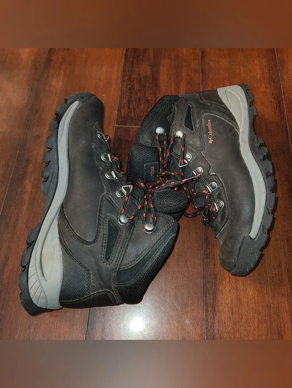 Columbia Women's Newton Ridge Plus Waterproof Hiking Boots - Black - Size 7 Wide